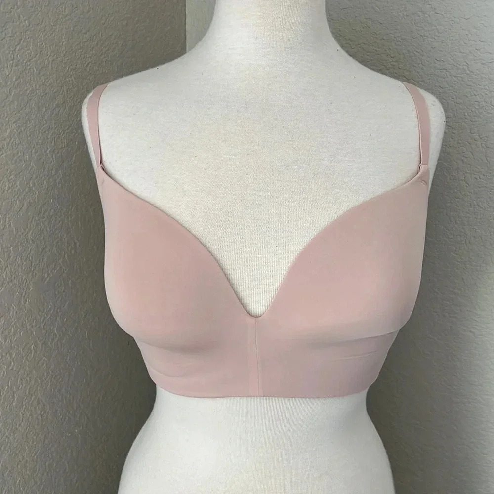 SECRET TREASURES blush pink wire free bra